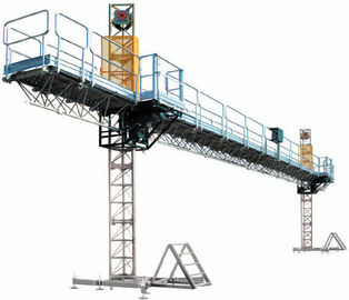 Twin Mast Climbing Kerja Landasan / mendaki safety equipment 1500 - 3600kgs untuk konstruksi