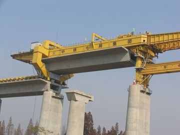 Large Girder Gantry Crane , bridge girder launcher 20ton - 900ton  with Electric Hoist